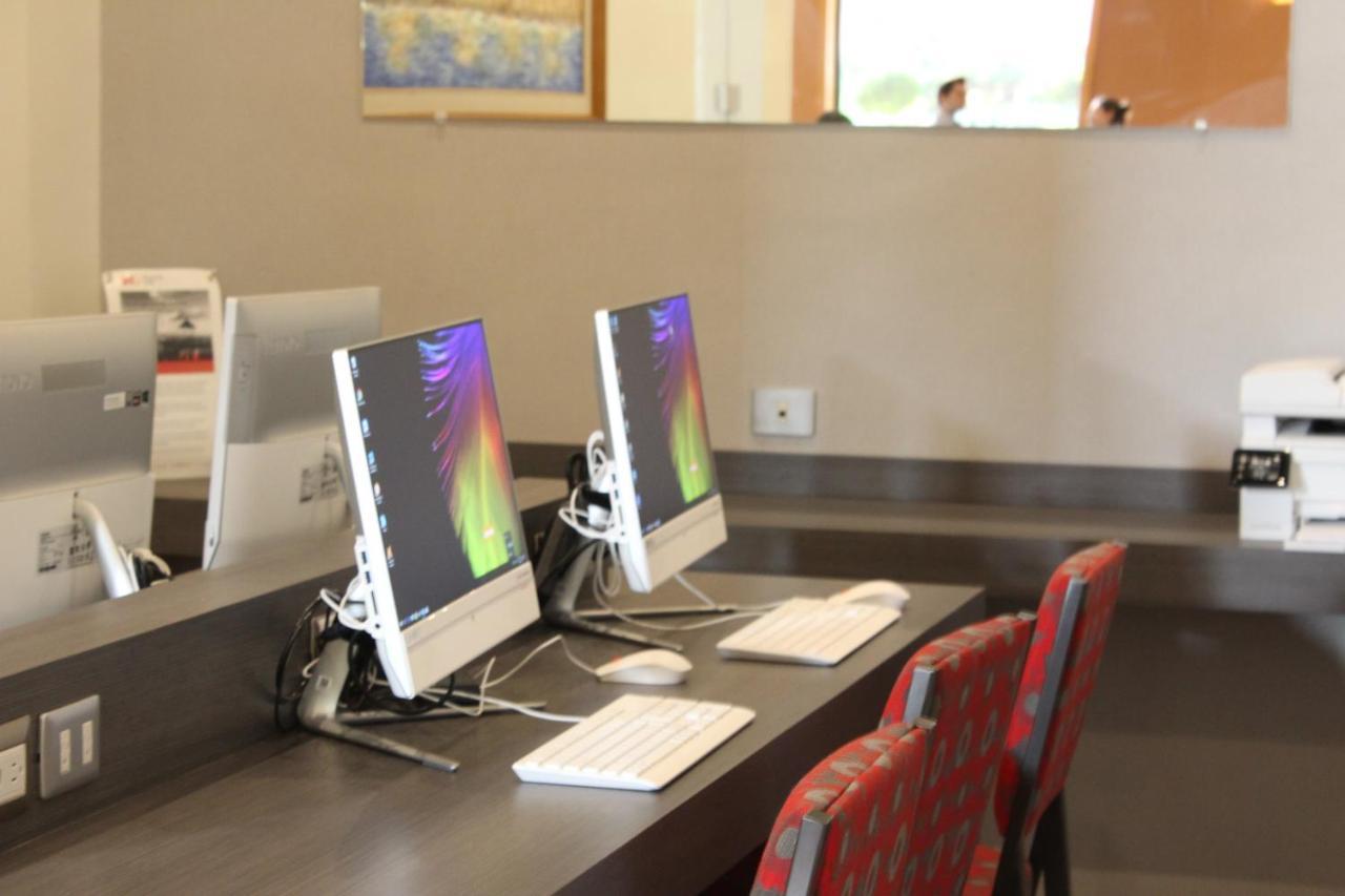 Holiday Inn Express Chihuahua By Ihg Exterior foto
