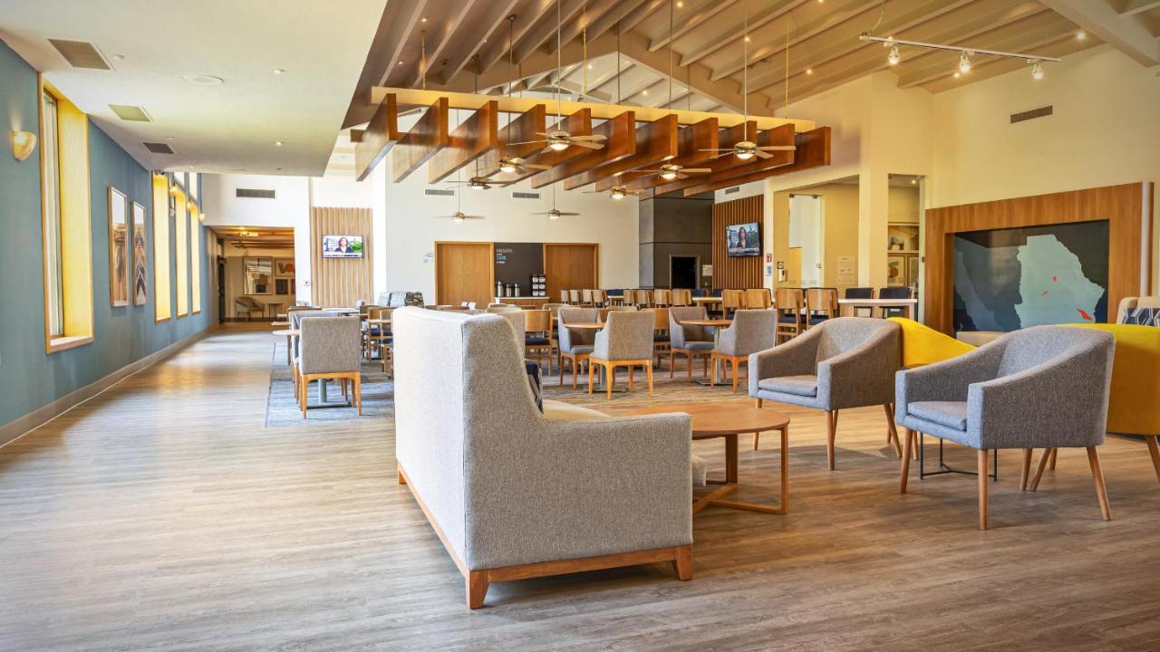Holiday Inn Express Chihuahua By Ihg Exterior foto
